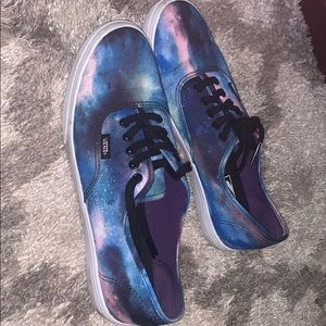 Galaxy vans only worn 1-2 times size 8.5 women’s